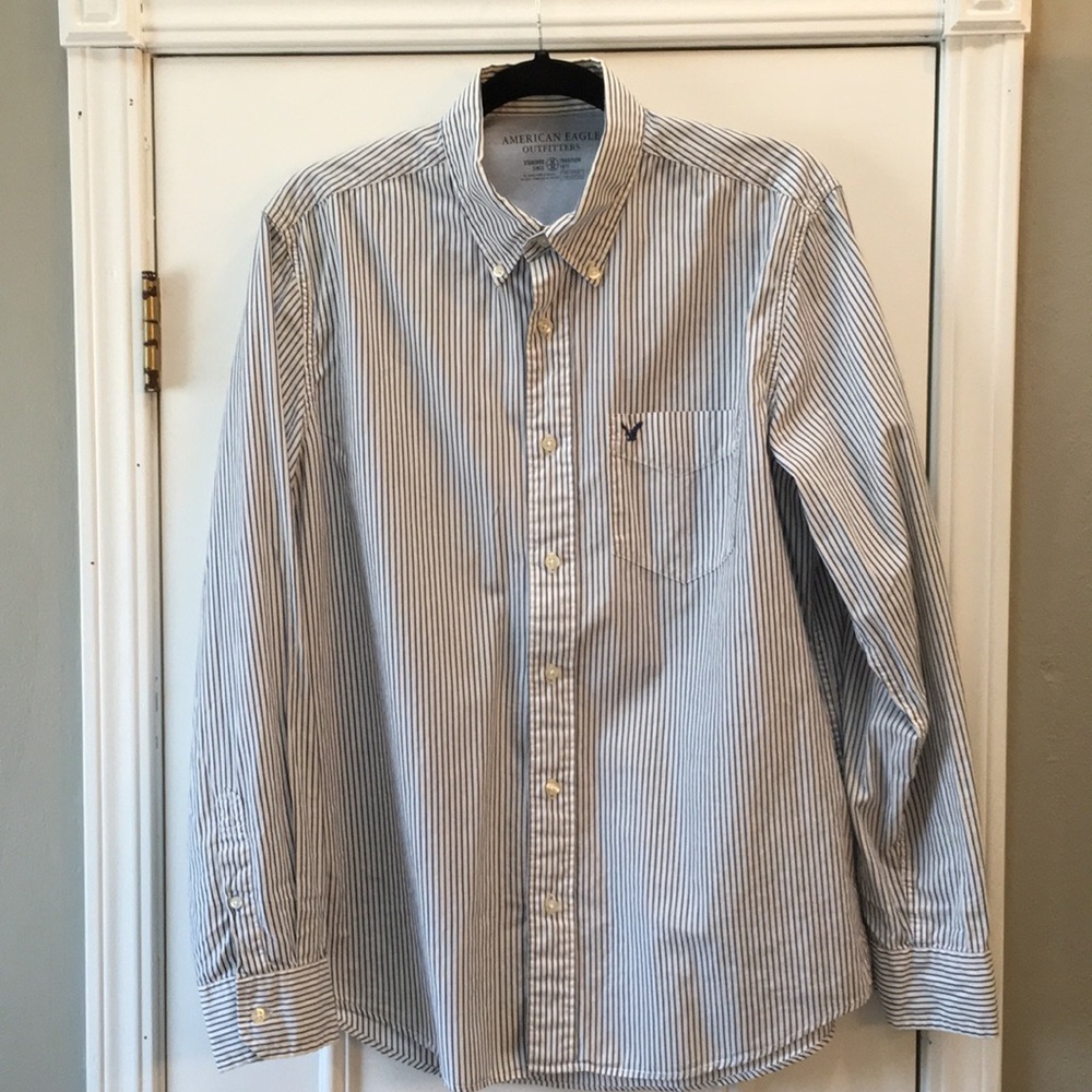 American Eagle navy blue and white stripes
